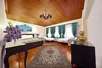 Fides Hotel 4*